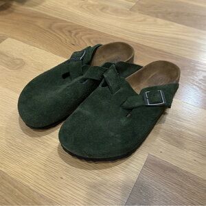 Green Birkenstock Boston Clogs. Size 37.